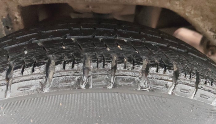 2016 Maruti Alto K10 VXI, Petrol, Manual, 77,388 km, Right Rear Tyre Tread