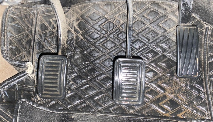 2020 Mahindra Bolero B6 (O), Diesel, Manual, 1,00,394 km, Pedals