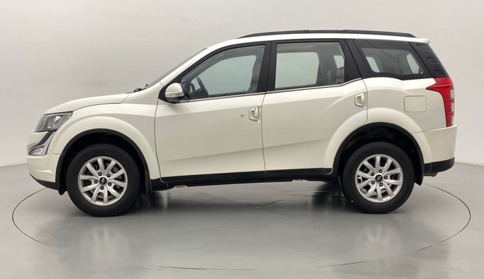 2017 Mahindra XUV500 W10 AT FWD, Diesel, Automatic, 68,721 km, Left Side