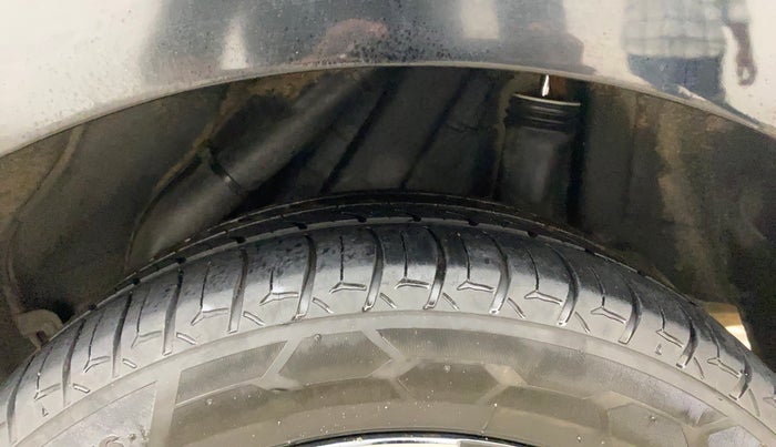 2021 Hyundai Verna SX (O)1.5 MPi, Petrol, Manual, 1,16,629 km, Left Rear Tyre Tread