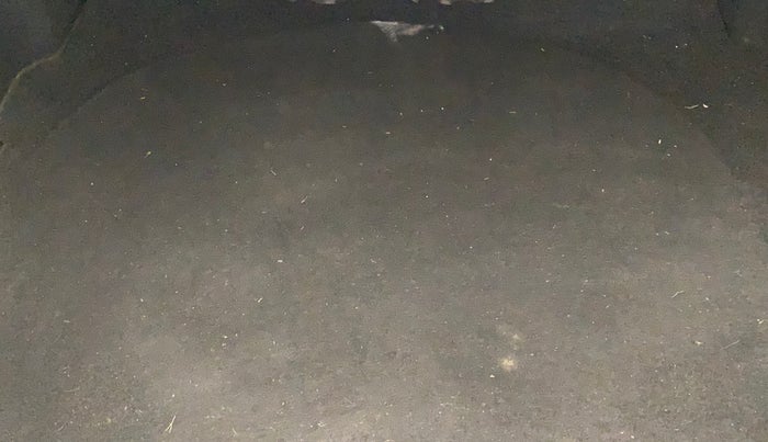 2021 Hyundai Verna SX (O)1.5 MPi, Petrol, Manual, 1,16,629 km, Boot Inside