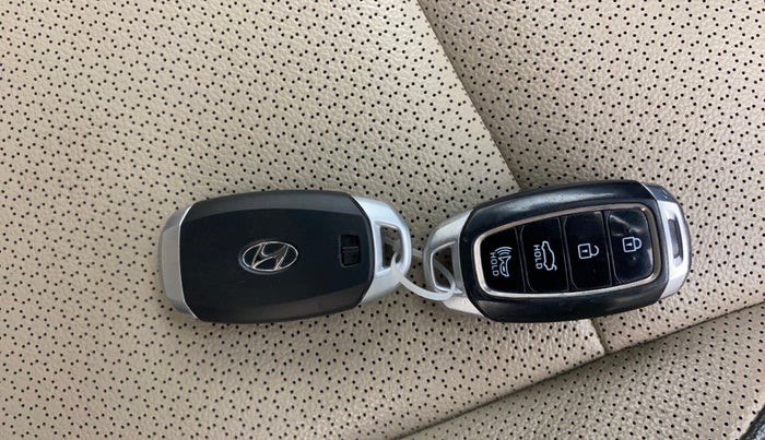 2021 Hyundai Verna SX (O)1.5 MPi, Petrol, Manual, 1,16,629 km, Key Close Up