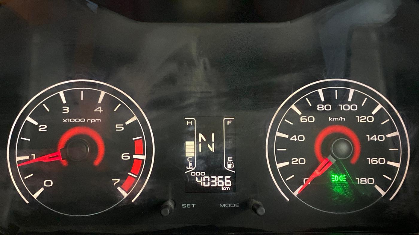 2017 Mahindra KUV 100 NXT K4+ 6S, Petrol, Manual, 40,676 km, Odometer Image