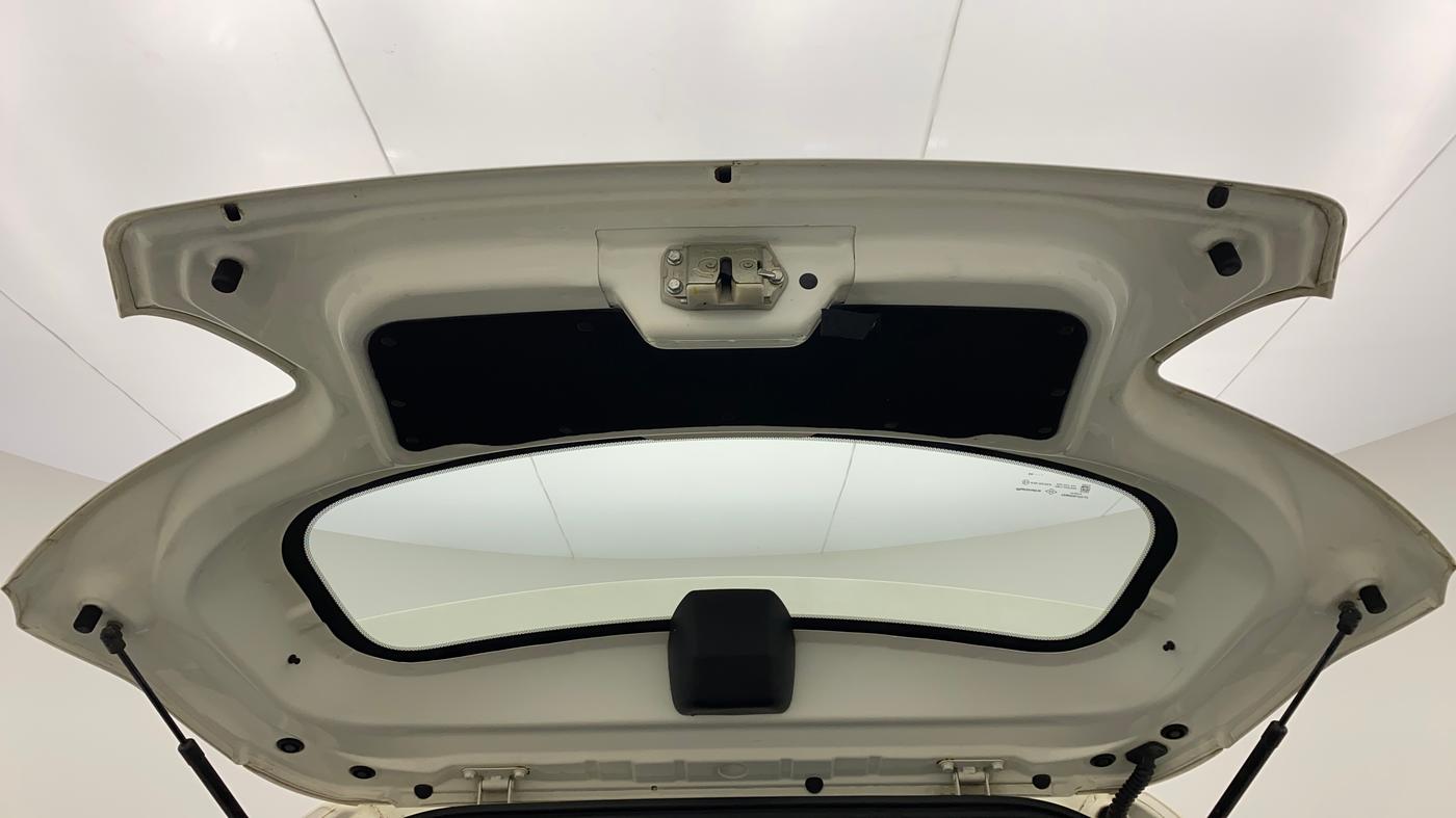 2017 Mahindra KUV 100 NXT K4+ 6S, Petrol, Manual, 40,676 km, Boot Door Open
