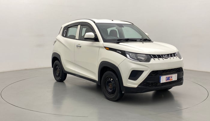 2017 Mahindra KUV 100 NXT K4+ 6S, Petrol, Manual, 40,676 km, Right Front Diagonal