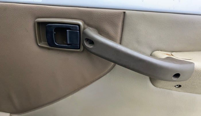 2017 Mahindra Bolero POWER PLUS SLX, Diesel, Manual, 65,577 km, Driver Side Door Panels Control