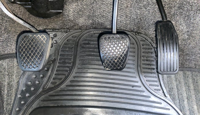 2014 Honda Amaze 1.5L I-DTEC EX, Diesel, Manual, 31,837 km, Pedals