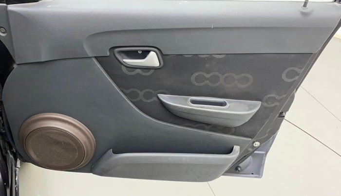 2014 Maruti Alto 800 LXI, Petrol, Manual, 21,935 km, Driver Side Door Panels Control