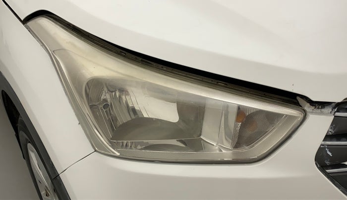 2016 Hyundai Creta E PLUS 1.6 PETROL, CNG, Manual, 85,035 km, Right headlight - Minor scratches