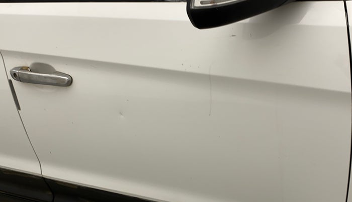 2016 Hyundai Creta E PLUS 1.6 PETROL, CNG, Manual, 85,035 km, Driver-side door - Slightly dented