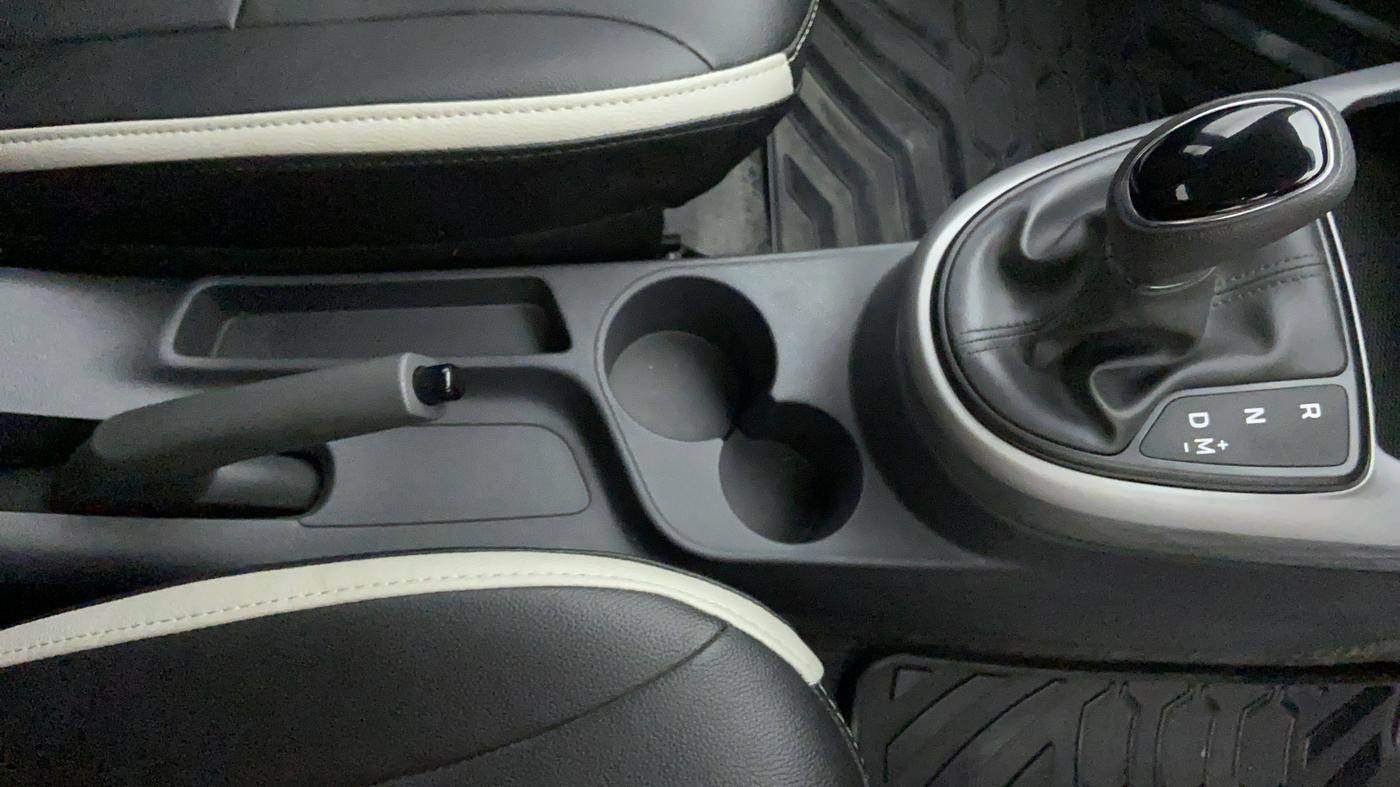 2019 Hyundai GRAND I10 NIOS SPORTZ AMT 1.2 KAPPA VTVT, Petrol, Automatic, 11,727 km, Gear Lever