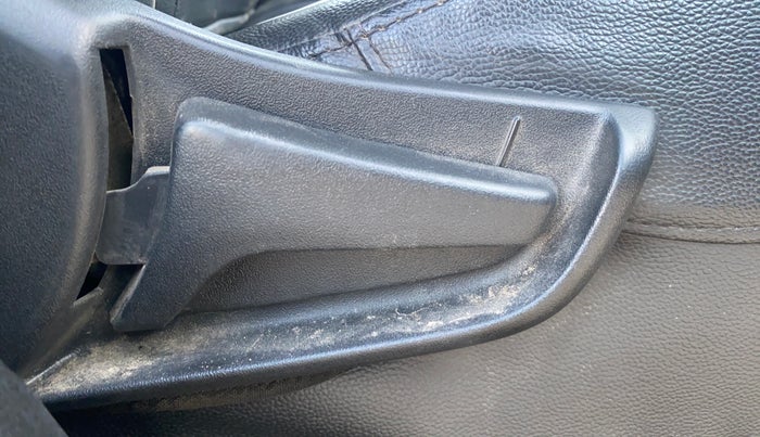 2019 Maruti S PRESSO VXI, CNG, Manual, 88,283 km, Driver Side Adjustment Panel