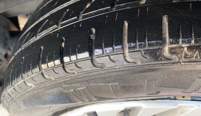 2019 Maruti S PRESSO VXI, CNG, Manual, 88,283 km, Left Rear Tyre Tread