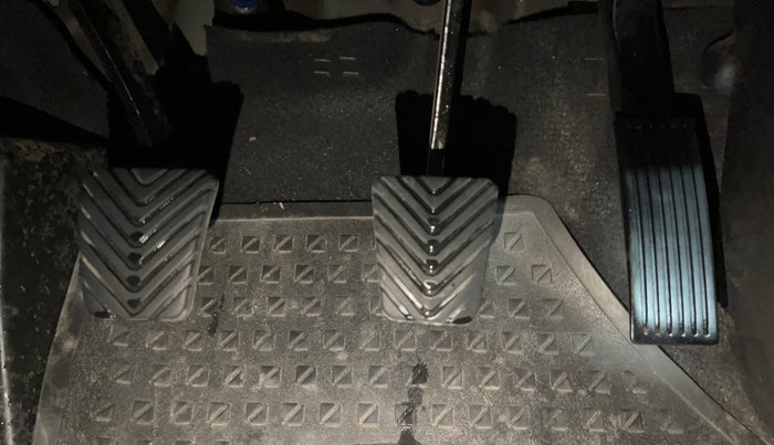 2014 Hyundai i20 SPORTZ 1.2, Petrol, Manual, 45,240 km, Pedals