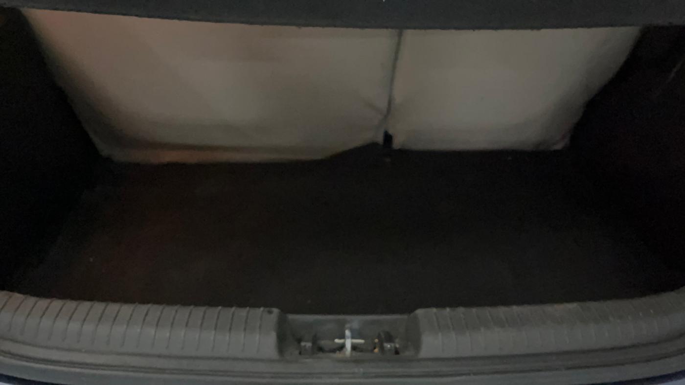 2014 Hyundai i20 SPORTZ 1.2, Petrol, Manual, 45,264 km, Boot Inside