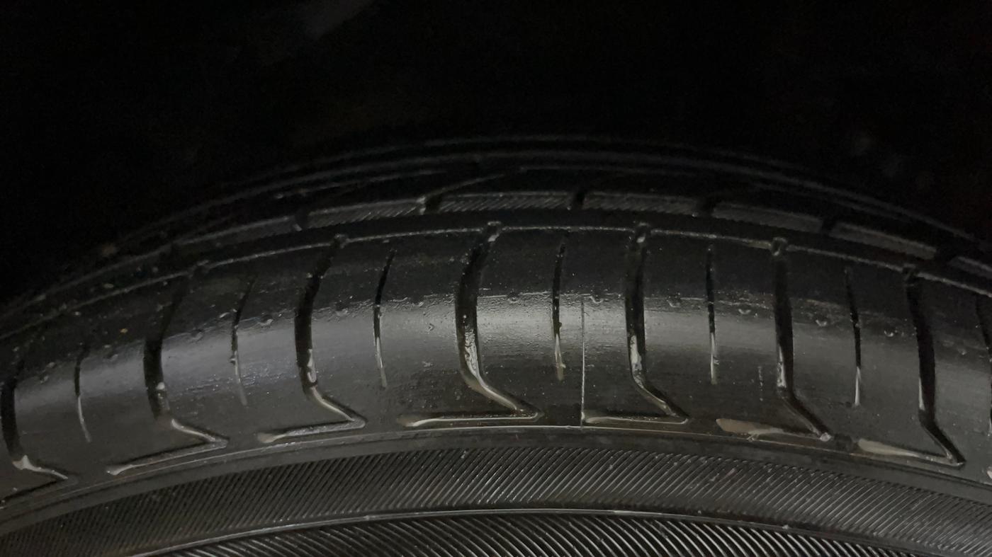 2014 Hyundai i20 SPORTZ 1.2, Petrol, Manual, 45,264 km, Left Front Tyre Tread