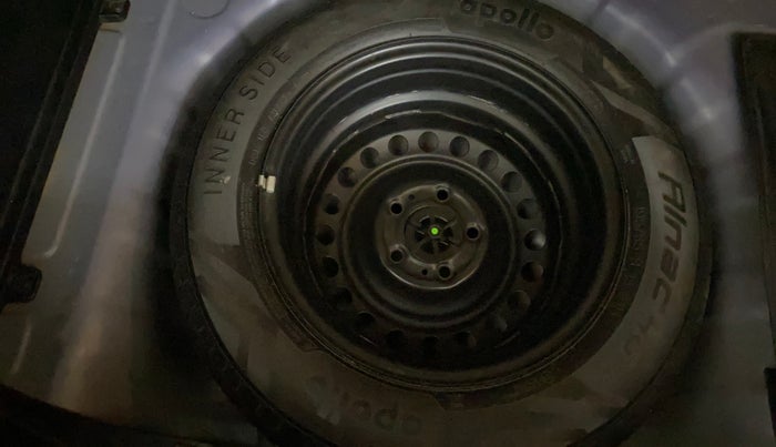 2019 Hyundai VENUE SX 1.0 TURBO, Petrol, Manual, 52,551 km, Spare Tyre