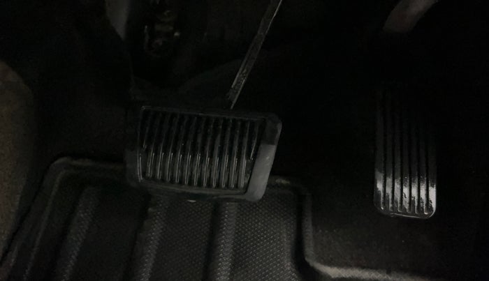 2023 KIA SELTOS  HTX 1.5 PETROL CVT, Petrol, Automatic, 19,901 km, Pedals