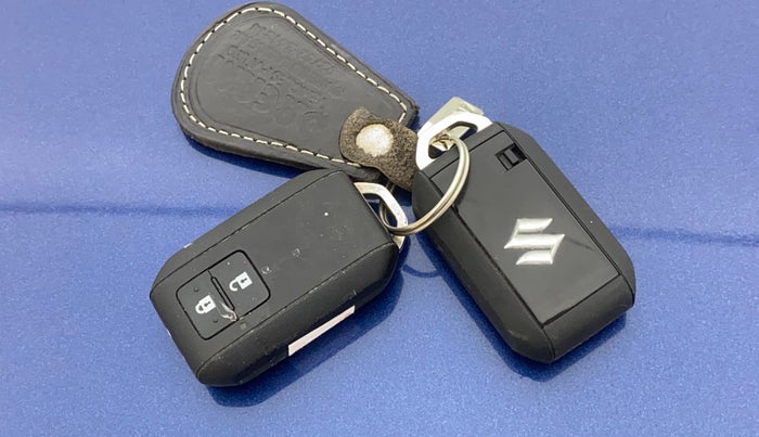 2021 Maruti Baleno ZETA PETROL 1.2, Petrol, Manual, 23,630 km, Key Close Up