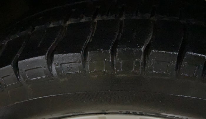 2018 Maruti Alto 800 LXI, Petrol, Manual, 36,240 km, Left Rear Tyre Tread
