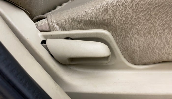 2016 Maruti Swift Dzire VXI (O), Petrol, Manual, 1,09,134 km, Driver Side Adjustment Panel