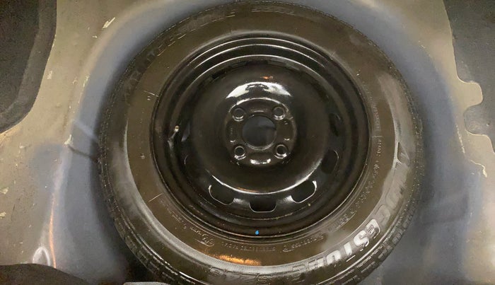 2016 Maruti Swift Dzire VXI (O), Petrol, Manual, 1,09,134 km, Spare Tyre