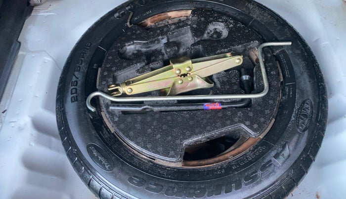 2017 Maruti S Cross DELTA 1.3, Diesel, Manual, 1,32,280 km, Spare Tyre