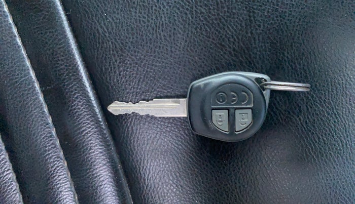 2017 Maruti S Cross DELTA 1.3, Diesel, Manual, 1,32,280 km, Key Close Up