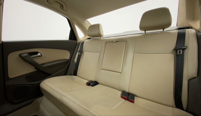2013 Volkswagen Vento COMFORTLINE TSI AT PETROL, Petrol, Automatic, 31,009 km, Right Side Rear Door Cabin