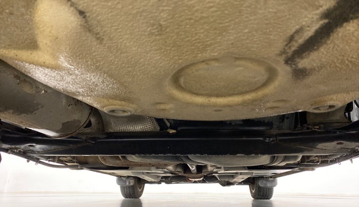 2013 Volkswagen Vento COMFORTLINE TSI AT PETROL, Petrol, Automatic, 31,009 km, Rear Underbody