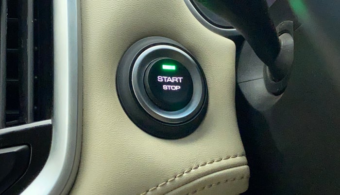 2021 MG HECTOR SHARP HYBRID 1.5 PETROL, Petrol, Manual, 9,500 km, Keyless Start/ Stop Button