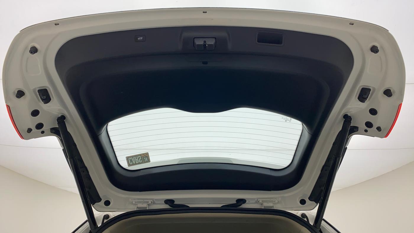 2021 MG HECTOR SHARP HYBRID 1.5 PETROL, Petrol, Manual, 9,500 km, Boot Door Open