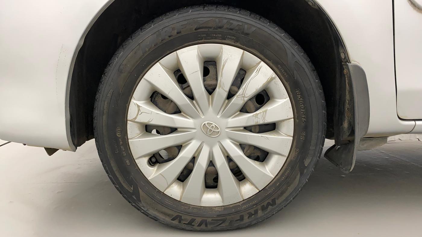 2014 Toyota Etios G, Petrol, Manual, 87,218 km, Left Front Wheel
