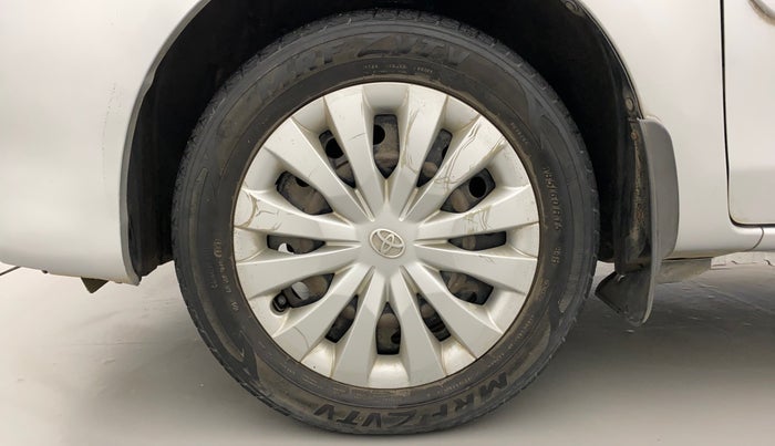 2014 Toyota Etios G, Petrol, Manual, 87,218 km, Left Front Wheel