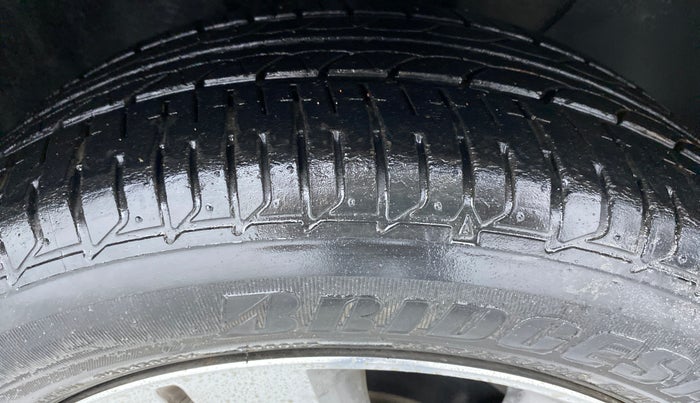 2017 Hyundai i20 Active 1.2 SX, Petrol, Manual, 11,275 km, Right Front Tyre Tread