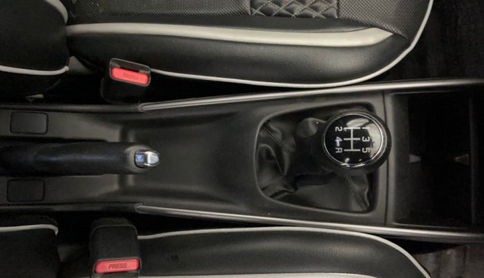 2019 Maruti Baleno DELTA PETROL 1.2, Petrol, Manual, 29,346 km, Gear Lever