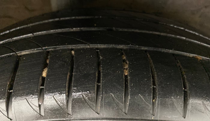 2018 Honda WR-V 1.2 i-VTEC VX MT, Petrol, Manual, 22,173 km, Right Rear Tyre Tread