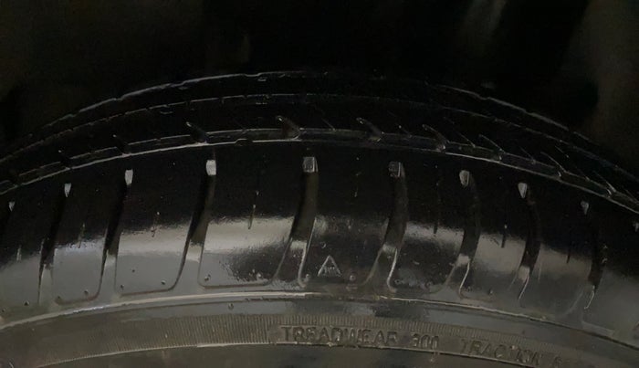 2018 Maruti Swift VXI, Petrol, Manual, 17,820 km, Right Rear Tyre Tread