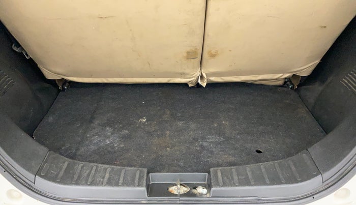 2018 Maruti Wagon R 1.0 VXI AMT, Petrol, Automatic, 24,549 km, Boot Inside