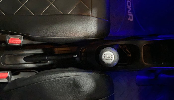 2014 Maruti Wagon R 1.0 VXI, Petrol, Manual, 28,316 km, Gear Lever