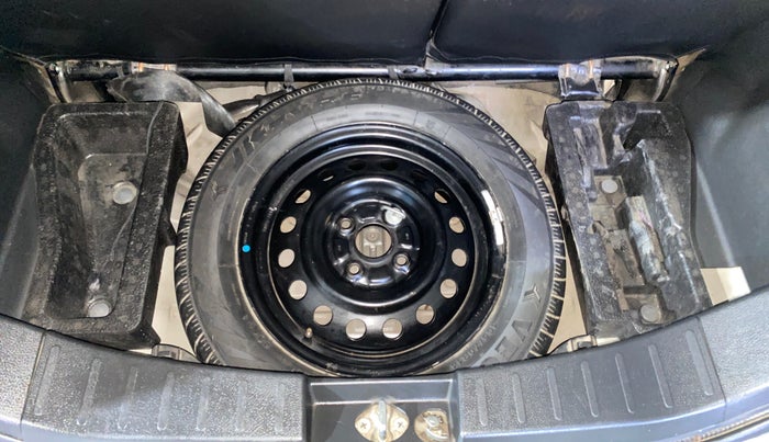 2014 Maruti Wagon R 1.0 VXI, Petrol, Manual, 28,316 km, Spare Tyre