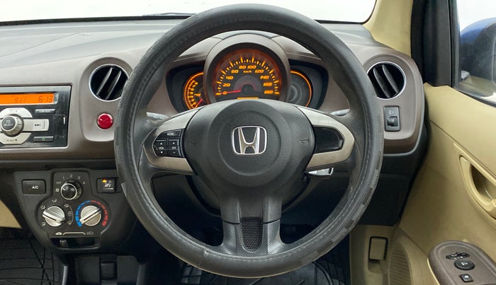 2013 Honda Amaze 1.2L I-VTEC S, CNG, Manual, 1,10,146 km, Steering Wheel Close Up