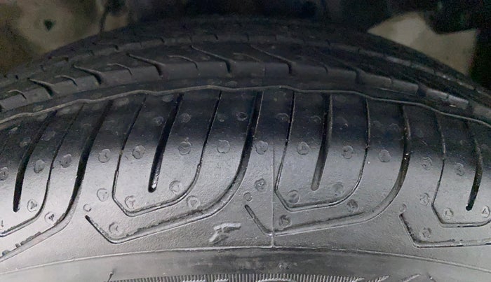 2016 Honda City VX CVT PETROL, Petrol, Automatic, 68,198 km, Right Front Tyre Tread