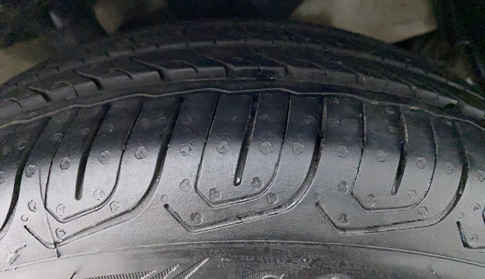 2016 Honda City VX CVT PETROL, Petrol, Automatic, 68,198 km, Right Rear Tyre Tread