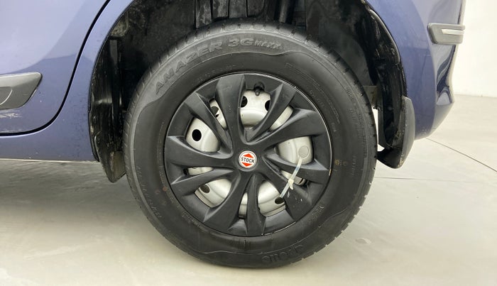 2020 Maruti Swift LXI D, Petrol, Manual, 11,532 km, Left Rear Wheel