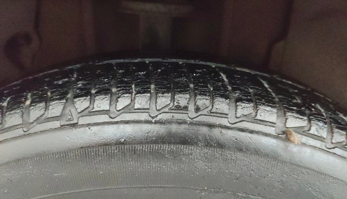 2017 Tata TIGOR XZ (O) PETROL, Petrol, Manual, 38,681 km, Right Rear Tyre Tread