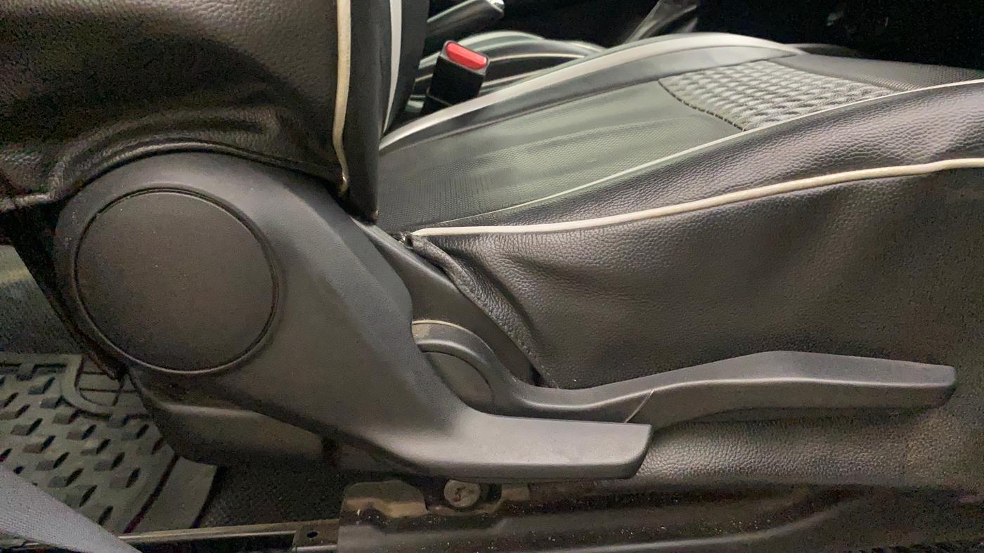 2019 Maruti Baleno ALPHA CVT PETROL 1.2, Petrol, Automatic, 83,317 km, Driver Side Adjustment Panel