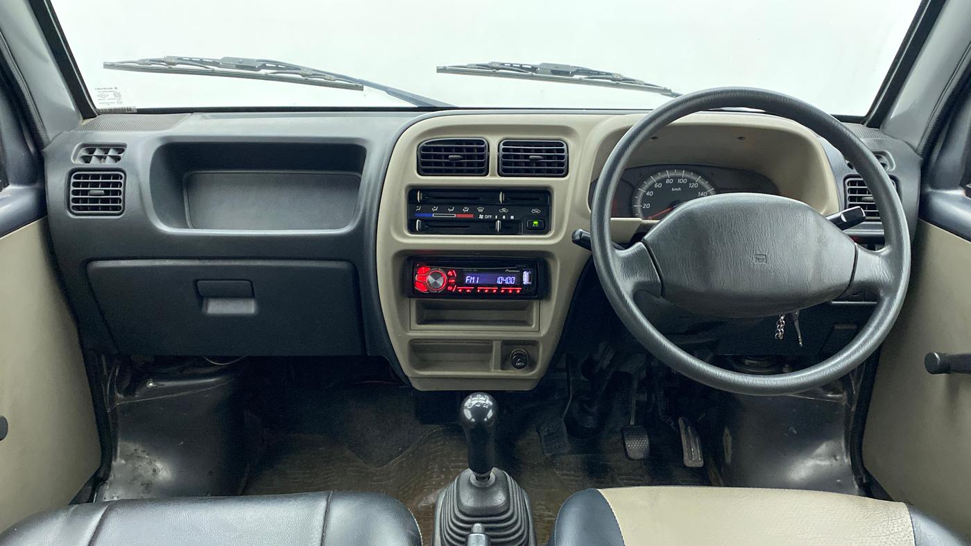 2014 Maruti Eeco 5 STR WITH A/C+HTR, CNG, Manual, 1,23,768 km, Dashboard