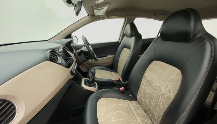 2015 Hyundai Grand i10 MAGNA 1.2 VTVT, Petrol, Manual, 20,854 km, Right Side Front Door Cabin