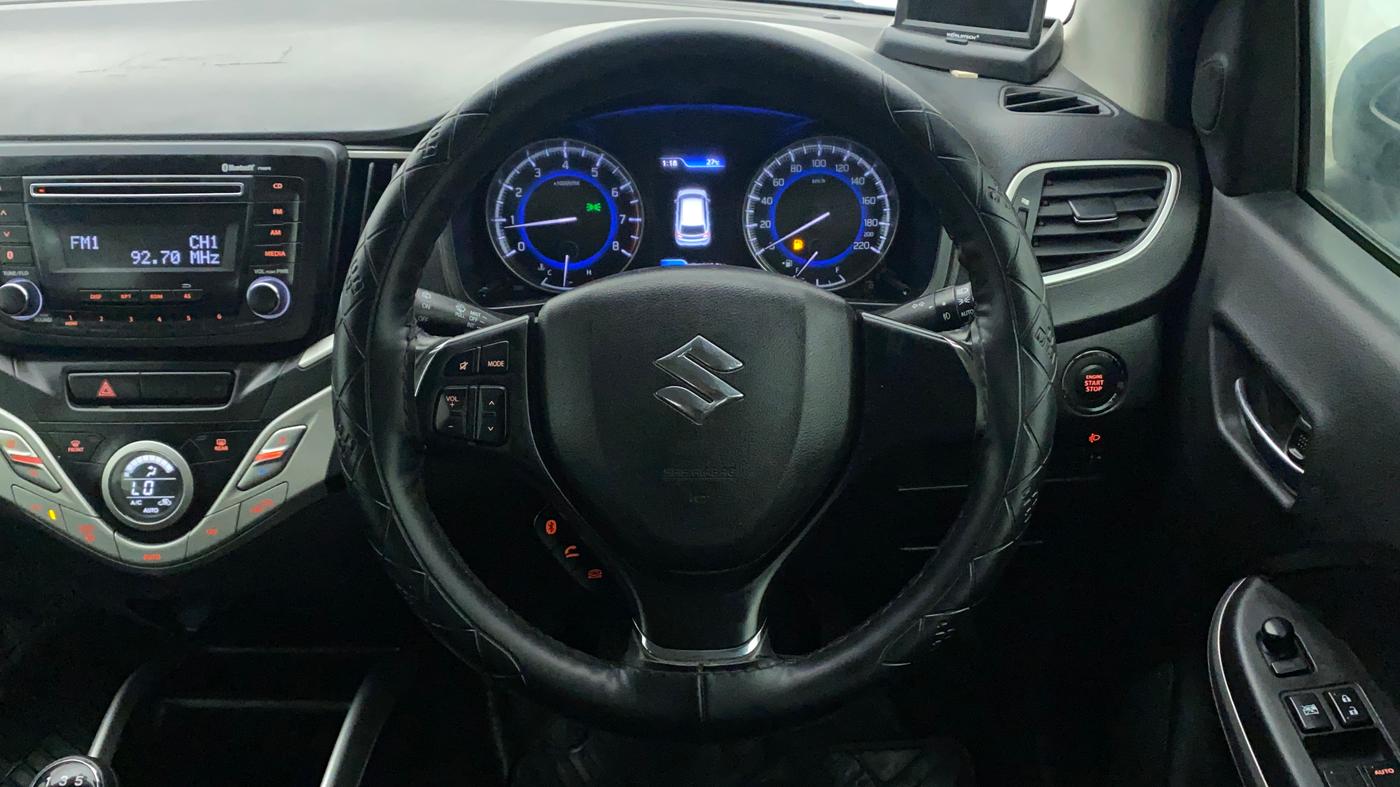 2017 Maruti Baleno ZETA PETROL 1.2, Petrol, Manual, 33,209 km, Steering Wheel Close Up